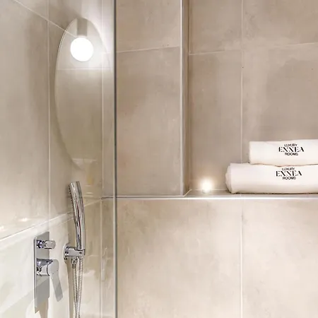 9 Luxury Hotel apartamentowy Sarti