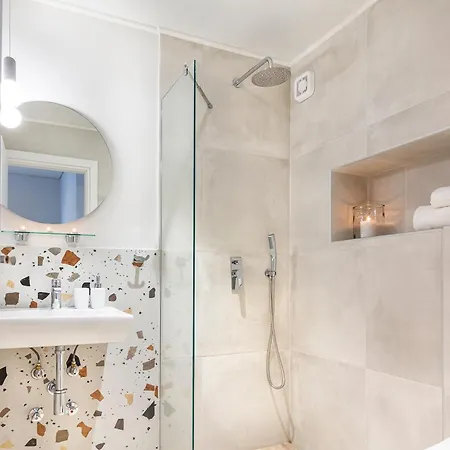 Hotel apartamentowy 9 Luxury Sarti