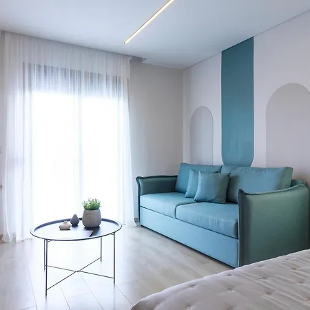 9 Luxury Hotel apartamentowy Sarti