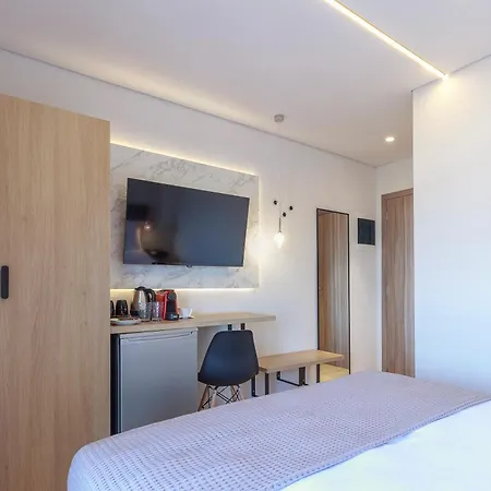 9 Luxury Hotel de apartamente Sarti