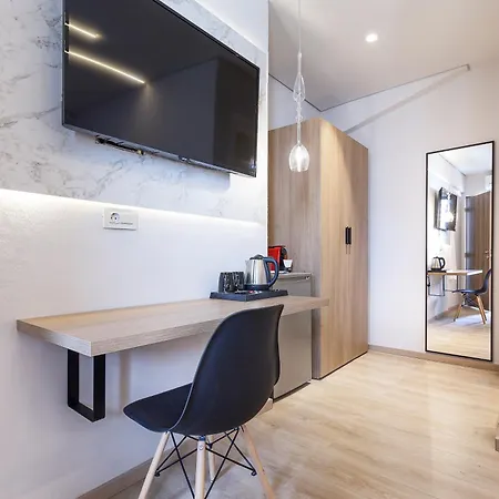 9 Luxury Hotel de apartamente Sarti